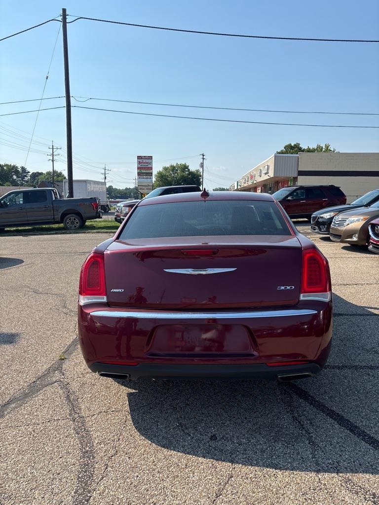 Chrysler 300 Limited AWD 2016