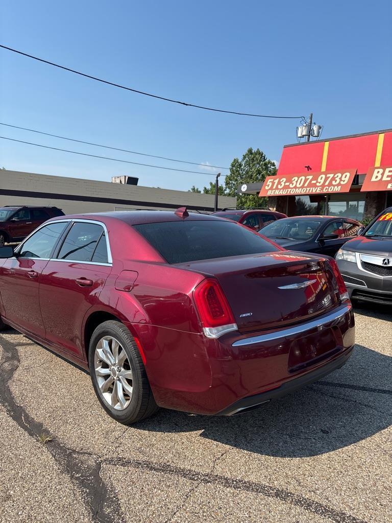 Chrysler 300 Limited AWD 2016