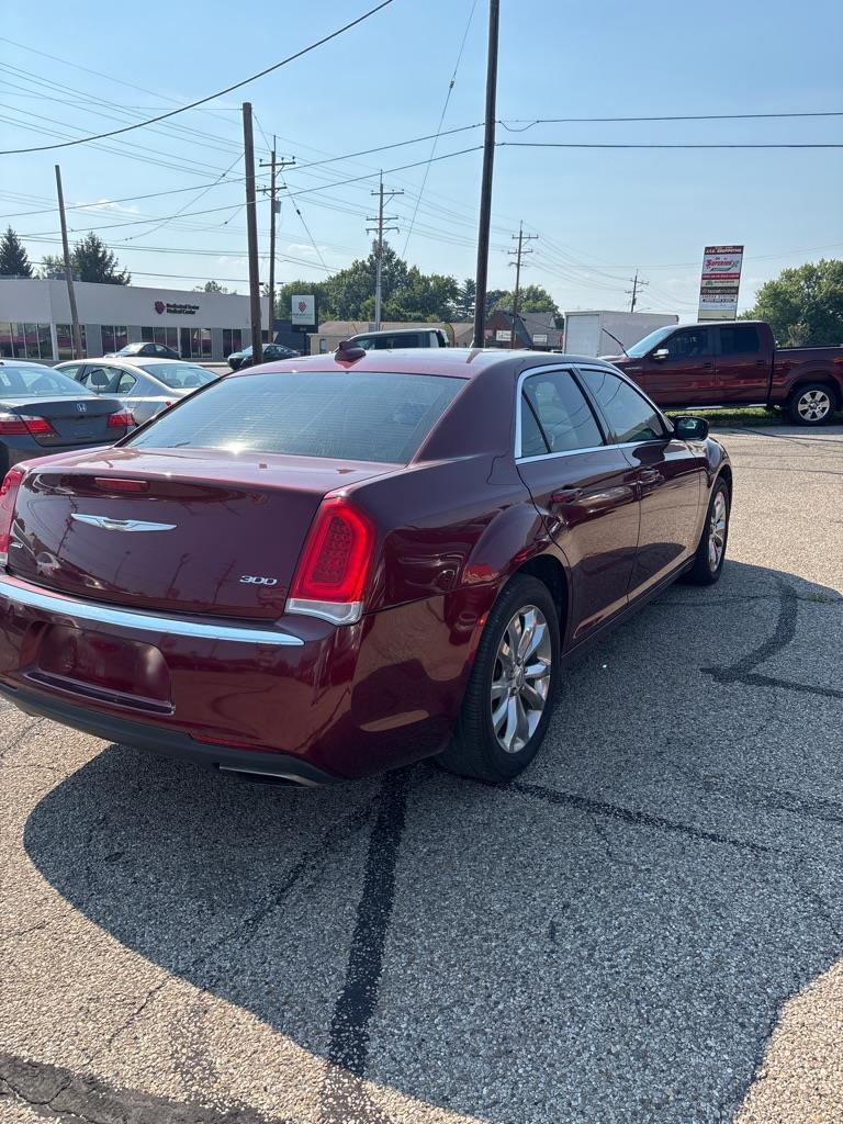 Chrysler 300 Limited AWD 2016