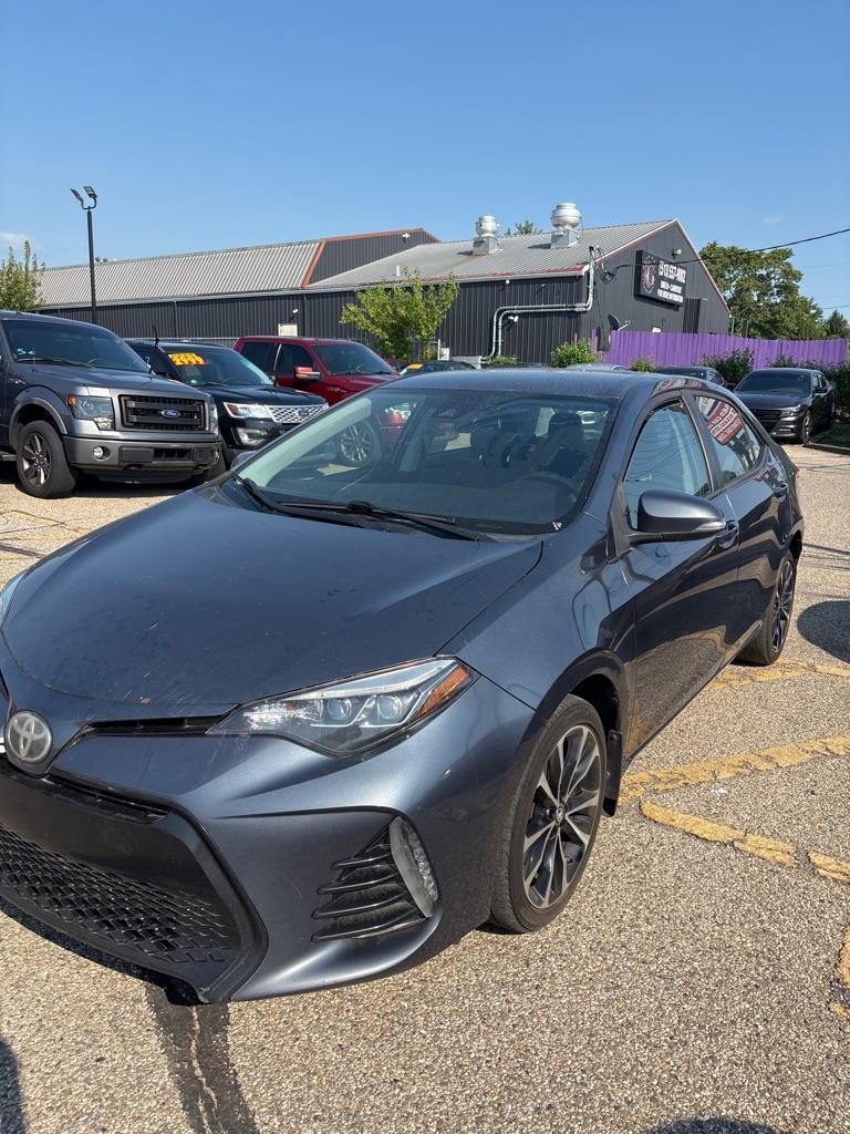 Toyota Corolla L CVT 2017