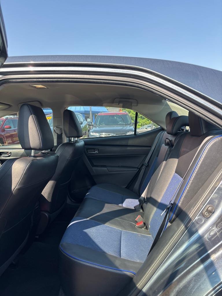 Toyota Corolla L CVT 2017