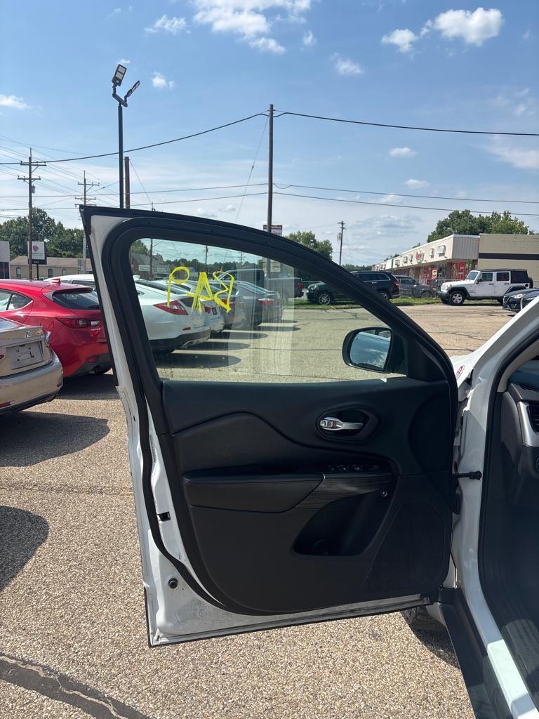 Jeep Cherokee Trailhawk 4WD 2014