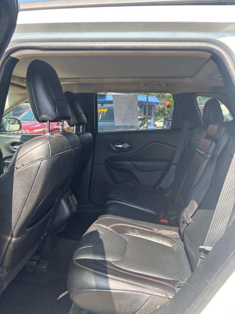 Jeep Cherokee Trailhawk 4WD 2014