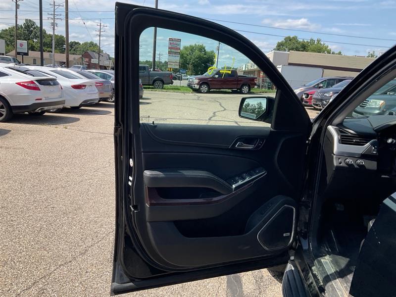 GMC Yukon XL SLT 4WD 2019