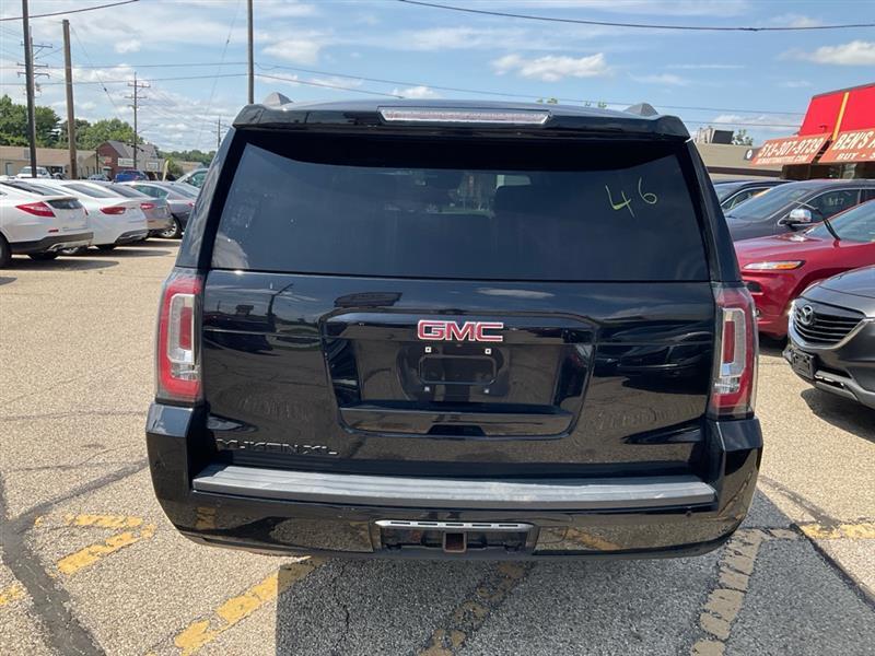 GMC Yukon XL SLT 4WD 2019