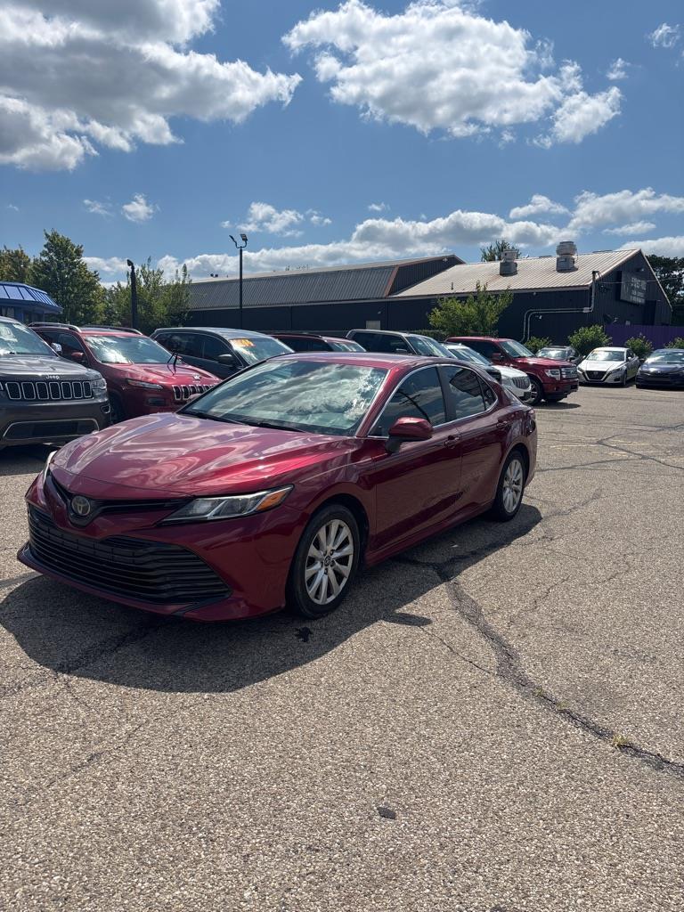 Toyota Camry L 2019