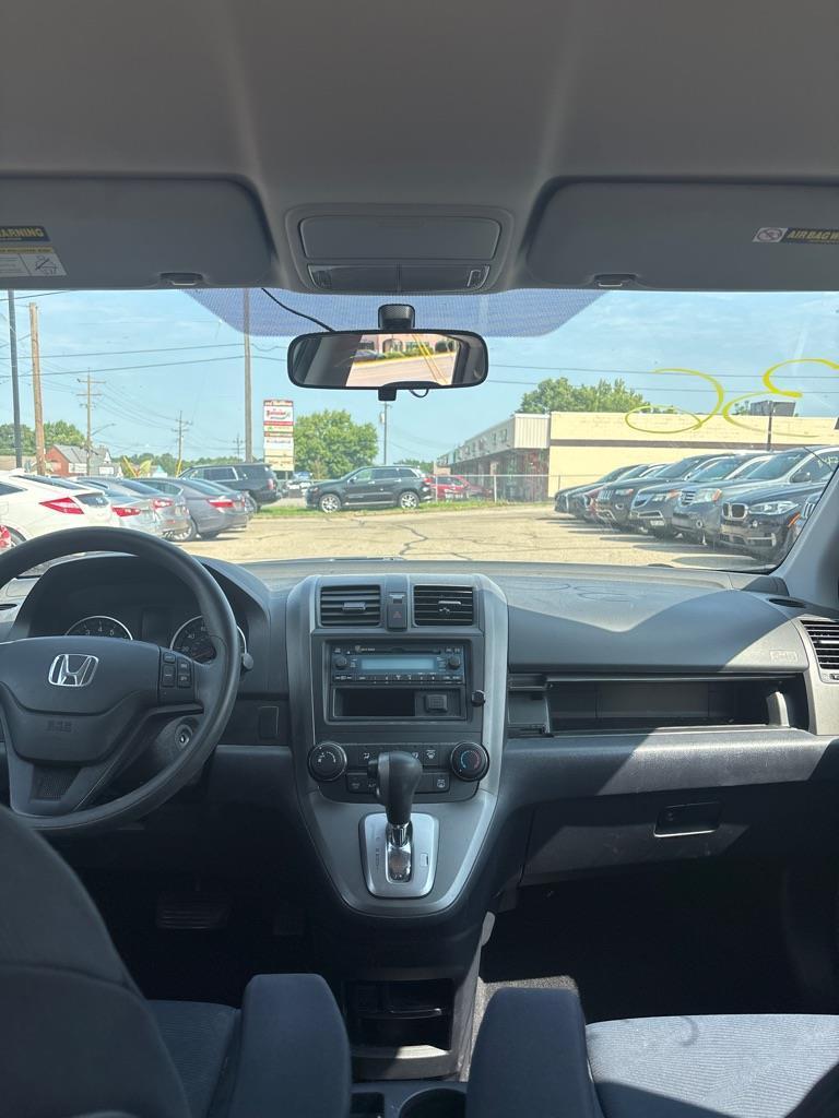 Honda CR-V LX 4WD 5-Speed AT 2011