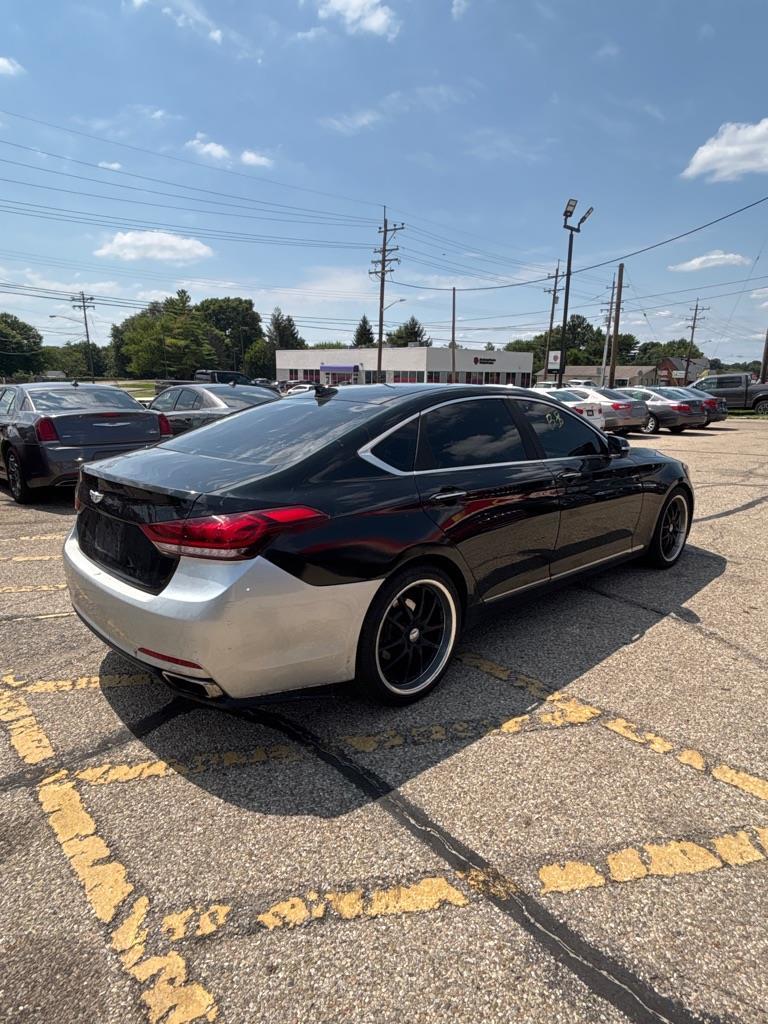 Hyundai Genesis 3.8L 2015