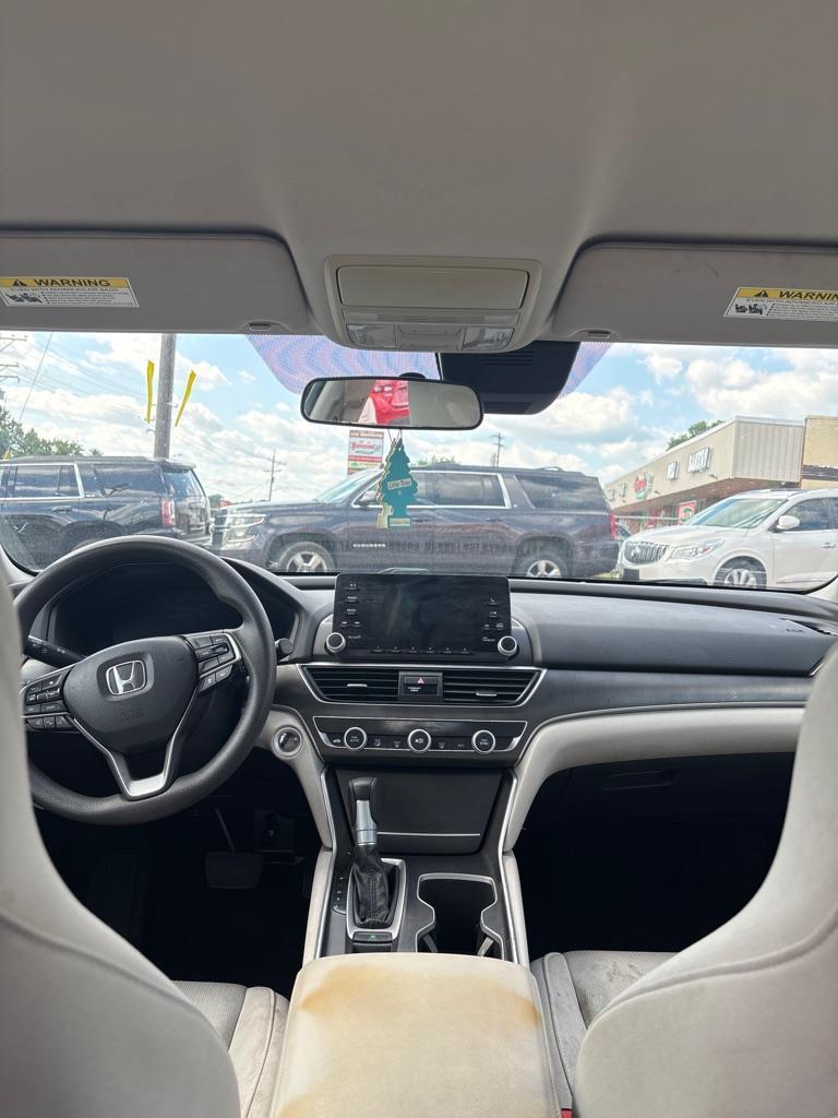 Honda Accord LX CVT 2019