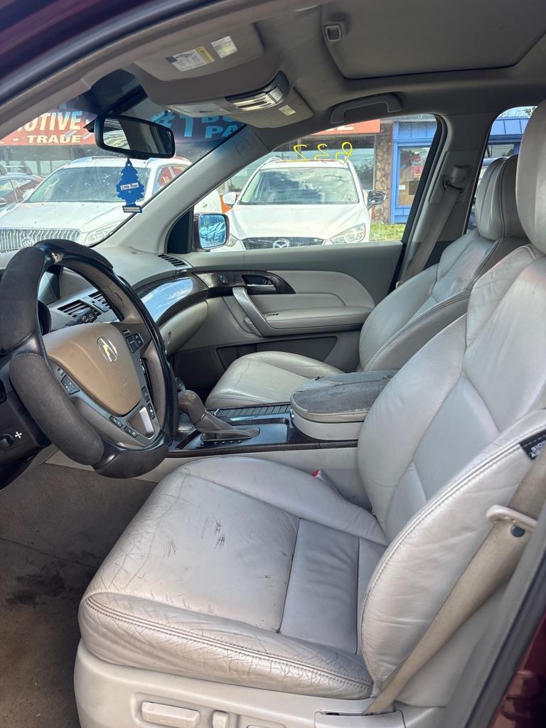 Acura MDX 6-Spd AT w/Tech and Entertainment Package 2011
