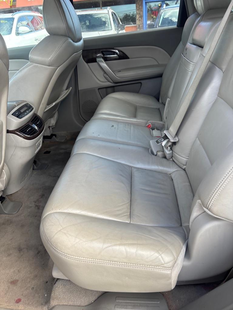 Acura MDX 6-Spd AT w/Tech and Entertainment Package 2011
