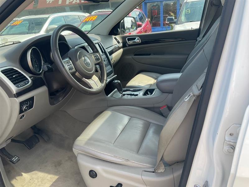 Jeep Grand Cherokee Laredo 4WD 2013