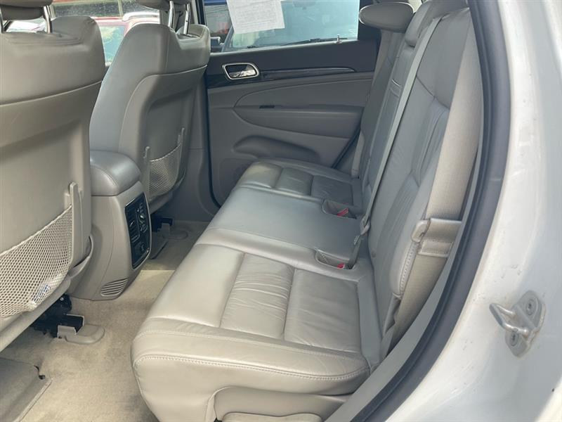 Jeep Grand Cherokee Laredo 4WD 2013