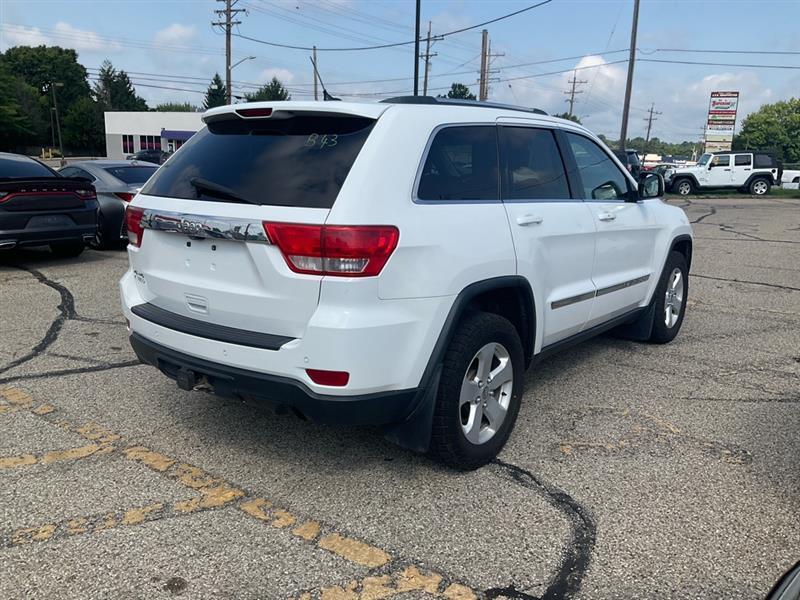Jeep Grand Cherokee Laredo 4WD 2013