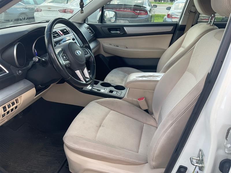 Subaru Outback 2.5i Premium 2015