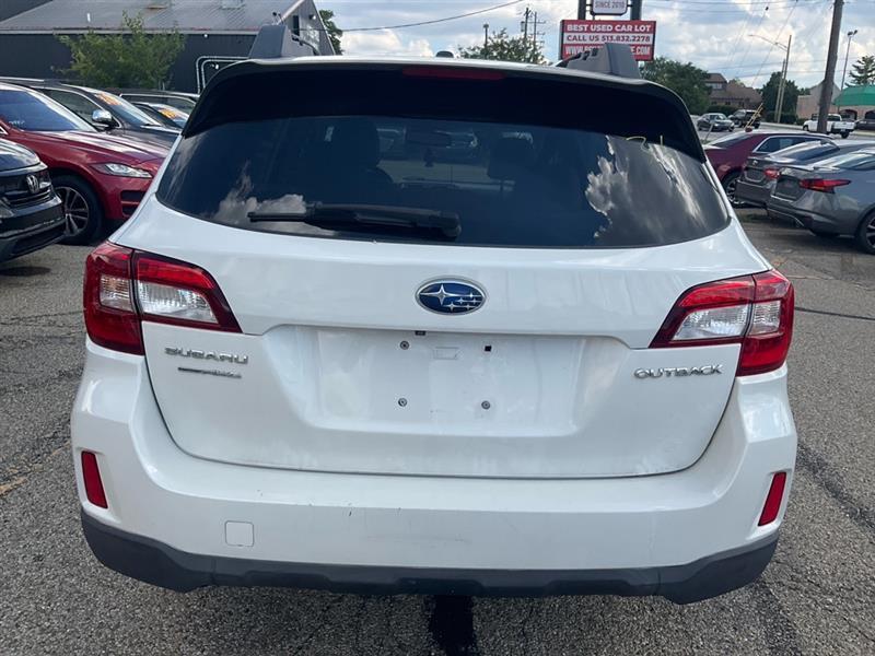 Subaru Outback 2.5i Premium 2015