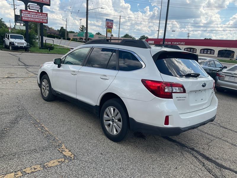 Subaru Outback 2.5i Premium 2015