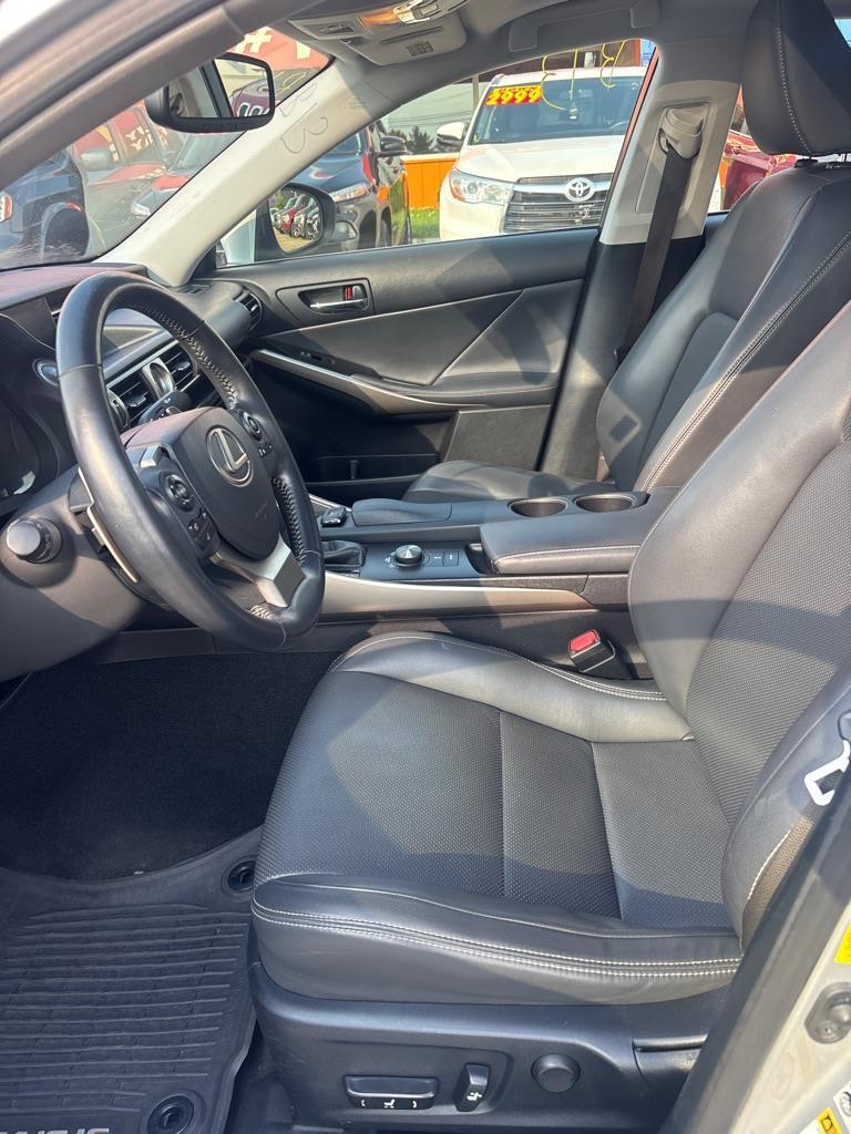 Lexus IS 250 AWD 2015