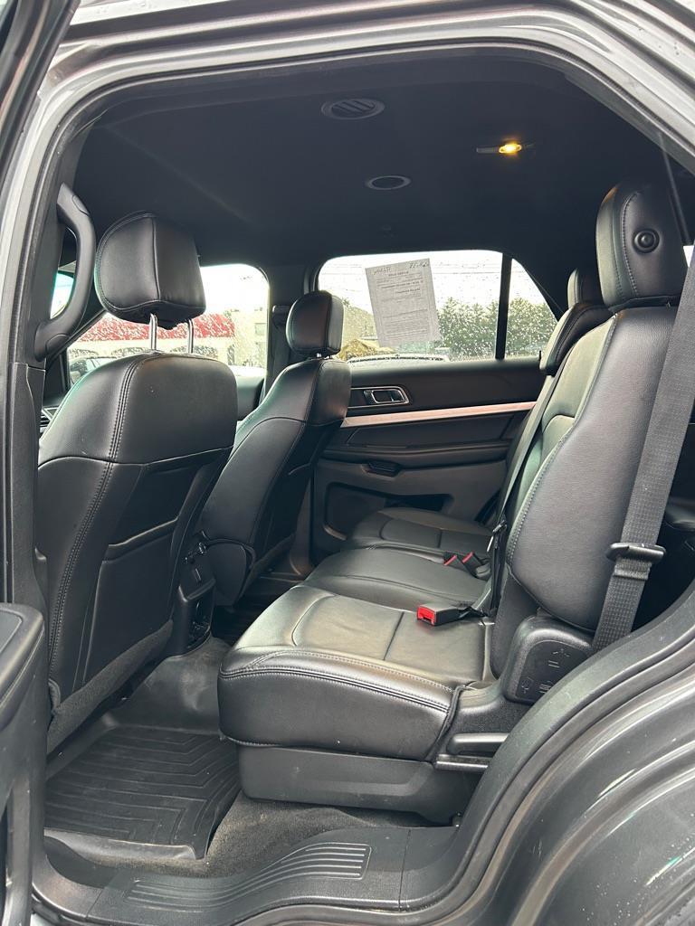 Ford Explorer XLT FWD 2016