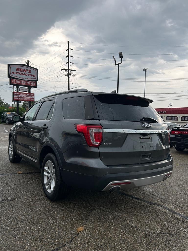 Ford Explorer XLT FWD 2016