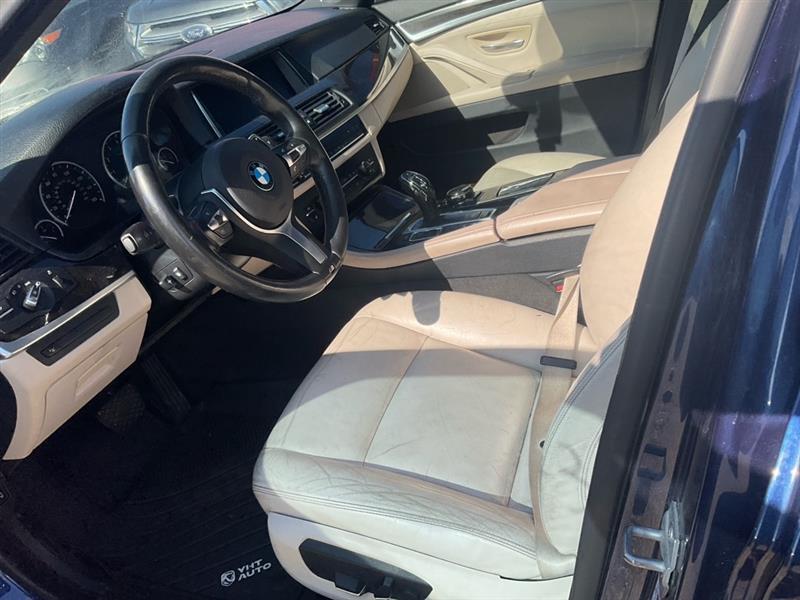 BMW 5-Series 528i xDrive 2016
