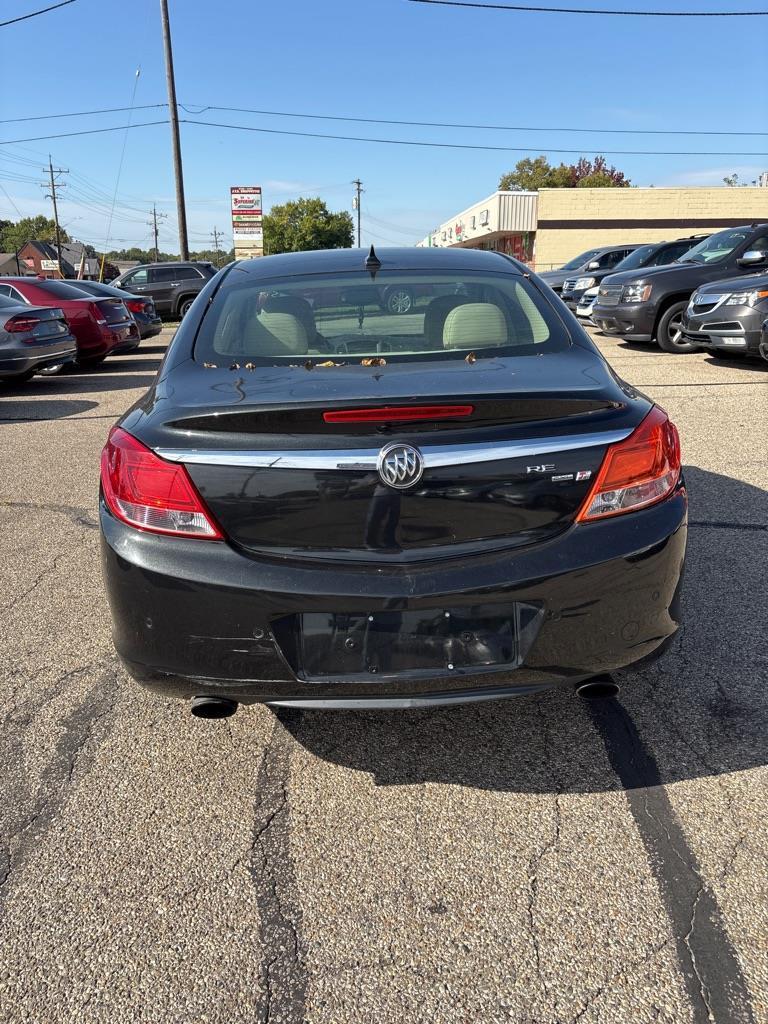 Buick Regal CXL Turbo - 4XT 2011