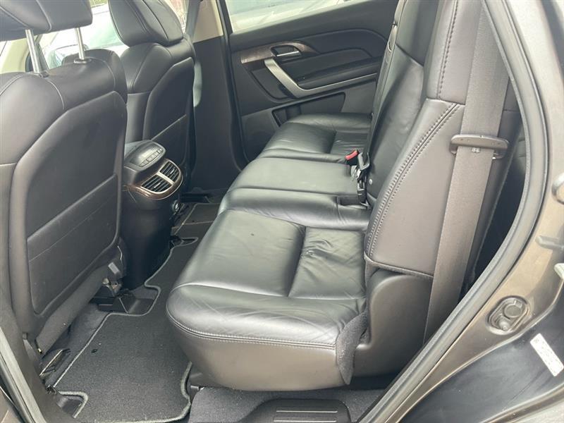 Acura MDX 6-Spd AT w/Tech Package 2013