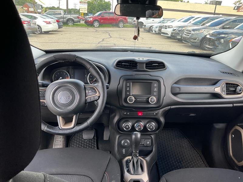 Jeep Renegade Latitude 4WD 2016