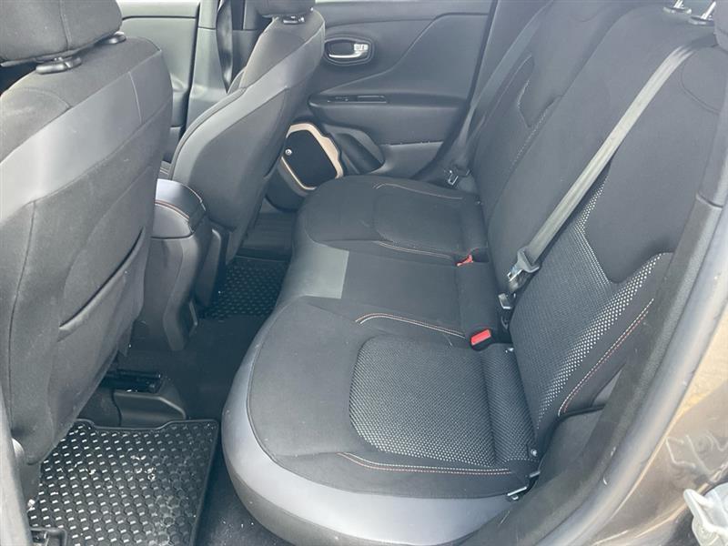 Jeep Renegade Latitude 4WD 2016