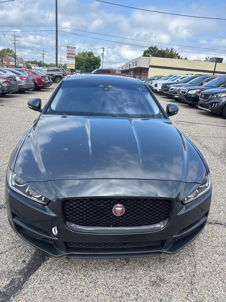 Jaguar XE 25t Prestige 2017