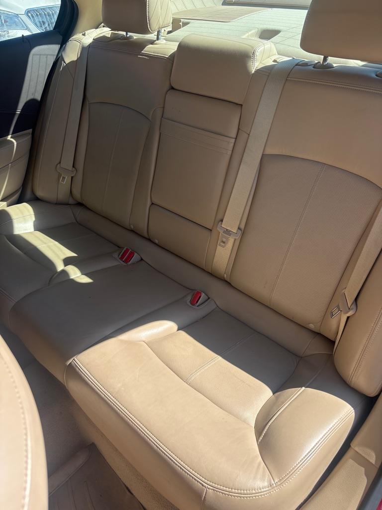 Buick LaCrosse CXL AWD 2011