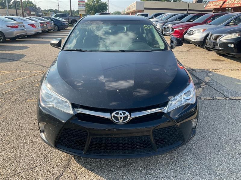 Toyota Camry LE 2017