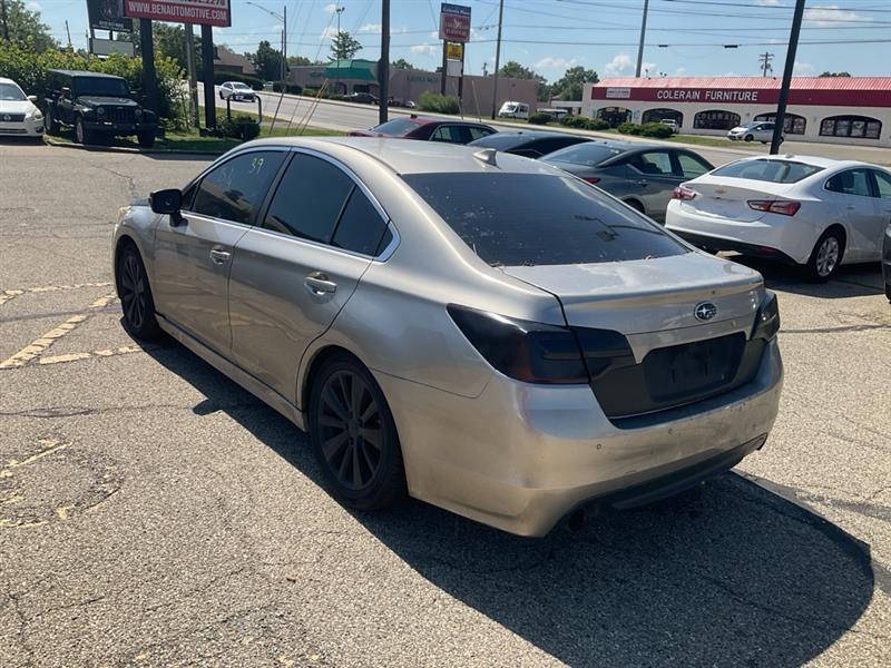 Subaru Legacy 2.5i Limited 2017