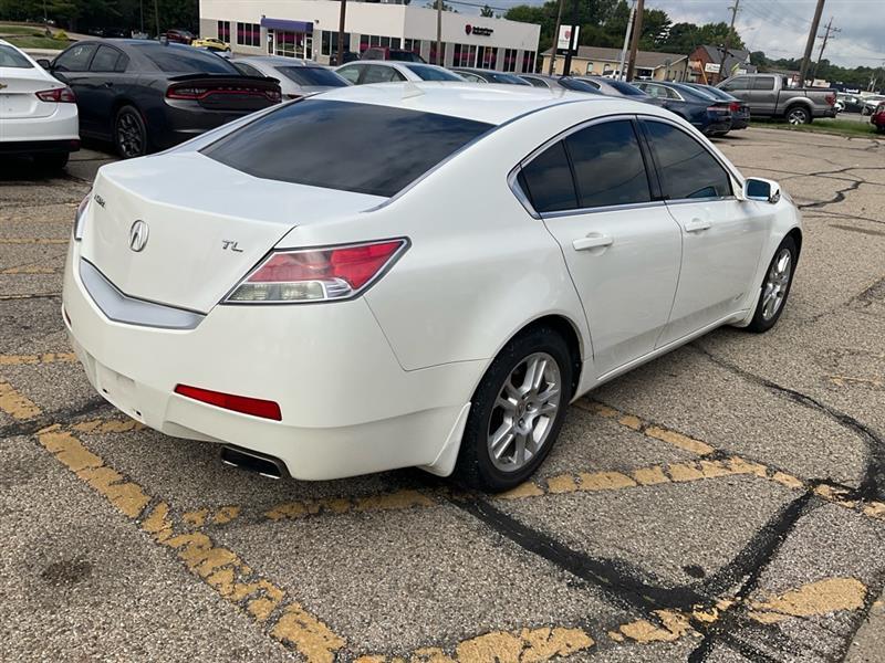 Acura TL 5-Speed AT 2010