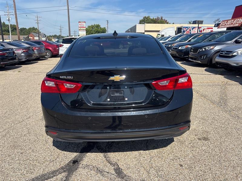 Chevrolet Malibu 1FL 2022