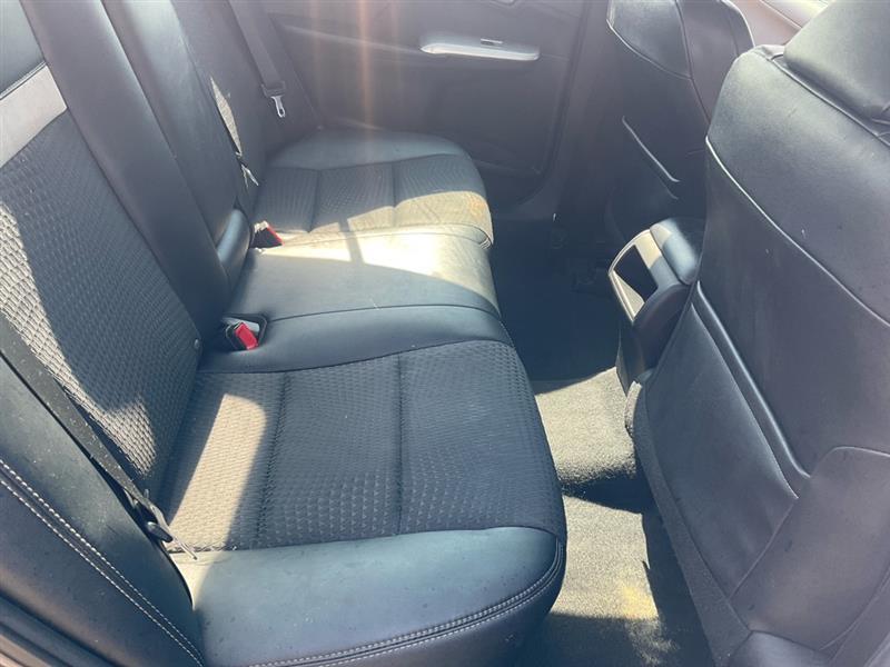 Toyota Camry SE 2012