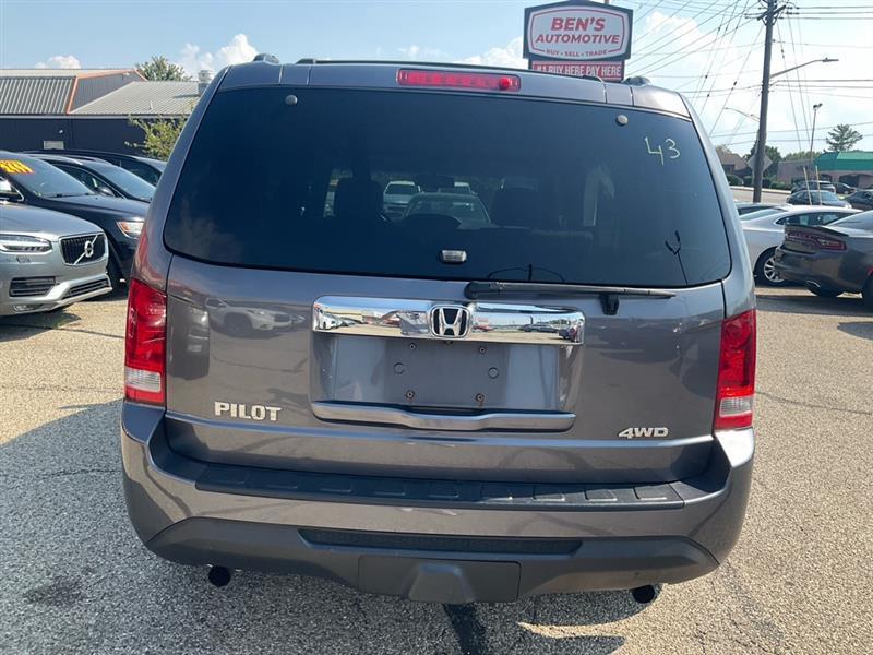Honda Pilot LX 4WD 5-Spd AT 2015