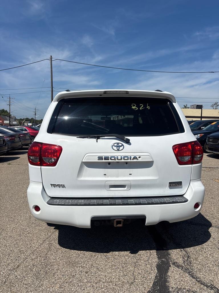 Toyota Sequoia SR5 5.7L 4WD 2008