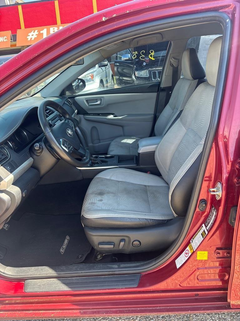 Toyota Camry LE 2016