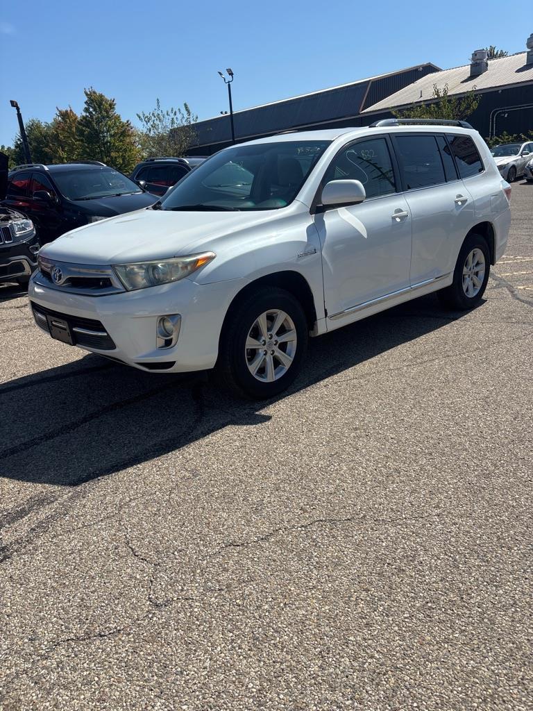 Toyota Highlander Hybrid 4WD 2012