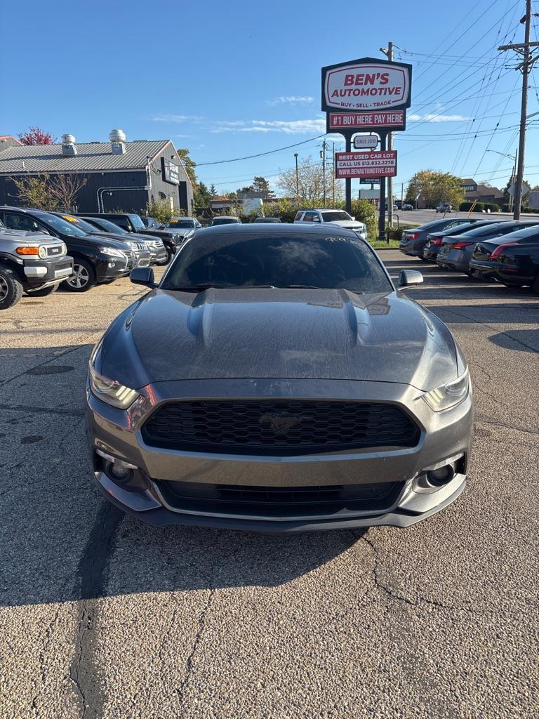 Ford Mustang V6 Coupe 2015