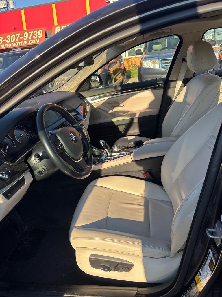 BMW 5-Series 535i xDrive 2014