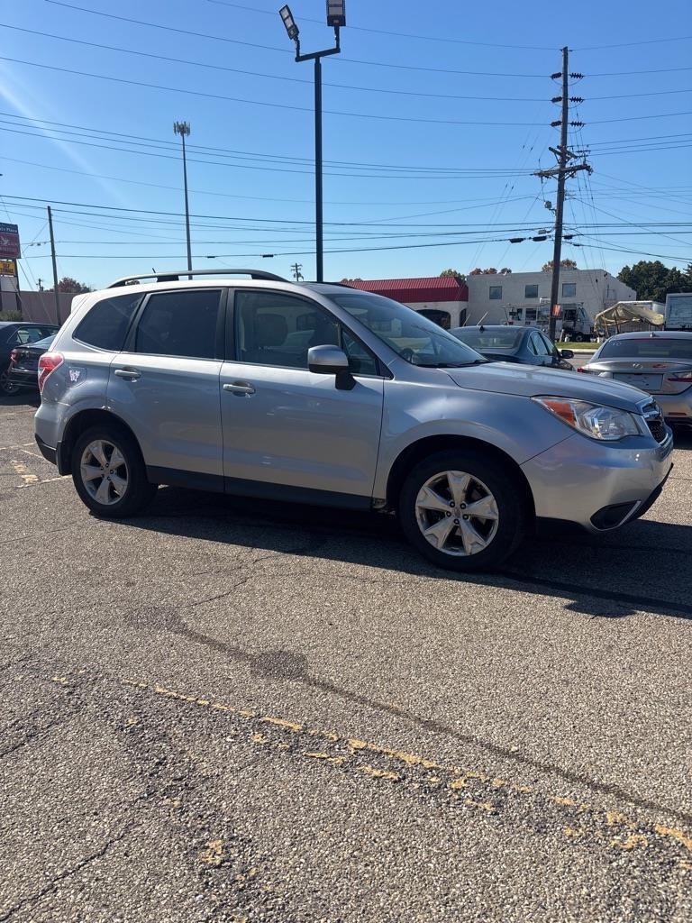 Subaru Forester 2.5i Limited 2015