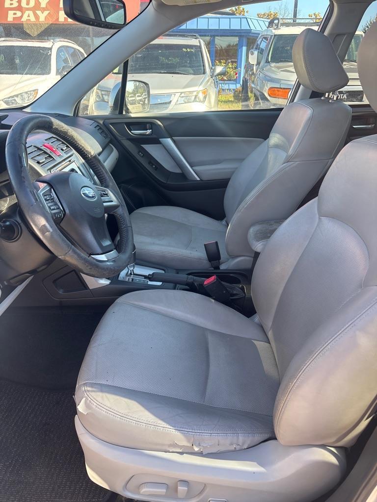 Subaru Forester 2.5i Limited 2015