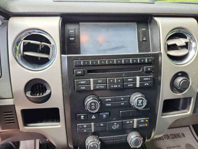 Ford F-150 2WD SuperCab 145" XL 2012