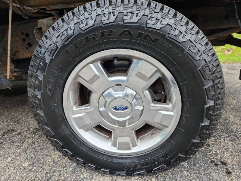 Ford F-150 4WD SuperCab 145" XL 2012