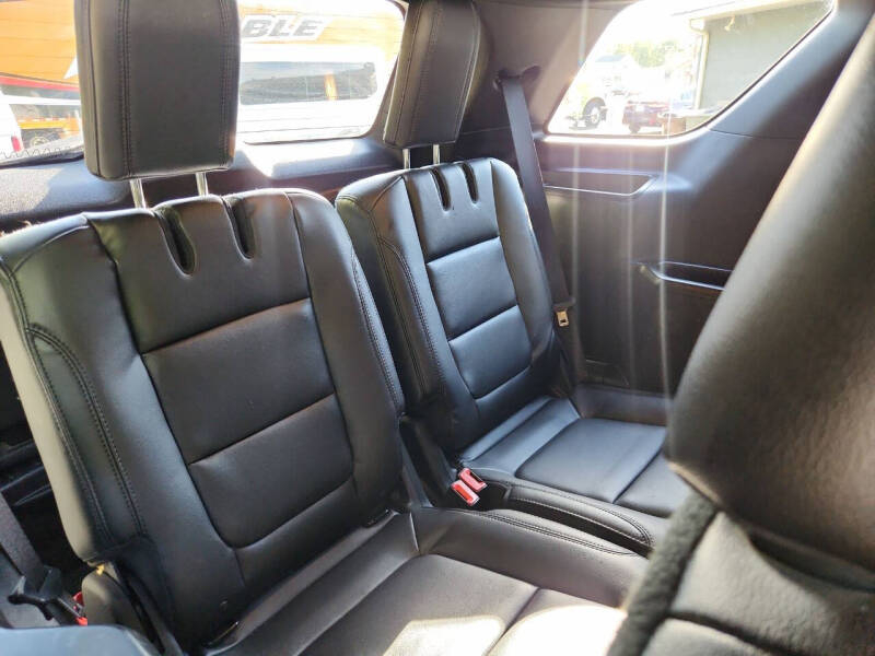 Ford Explorer XLT 4WD 2017