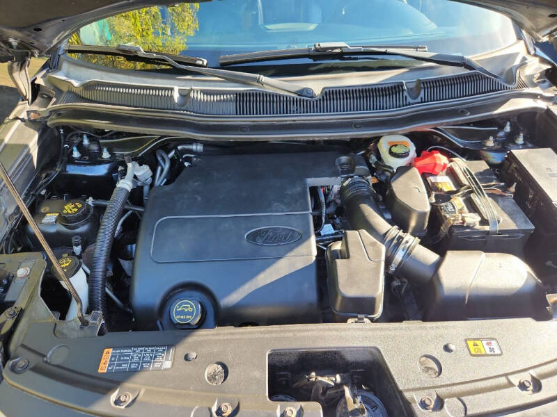 Ford Explorer XLT 4WD 2017