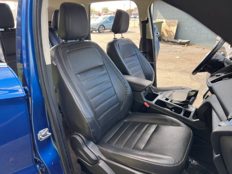 Ford Escape SEL 4WD 2018