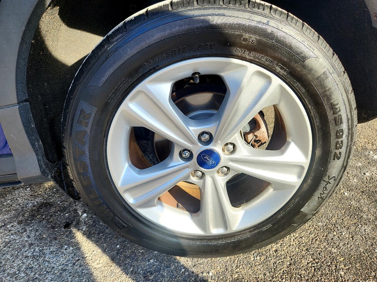 Ford Escape FWD 4dr SE 2013